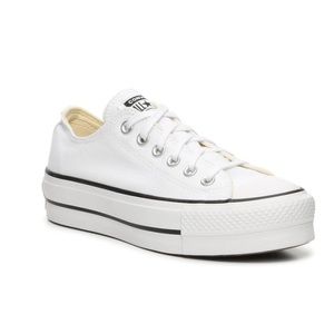 White Converse Chuck Taylor Platform Oxford Sneaker